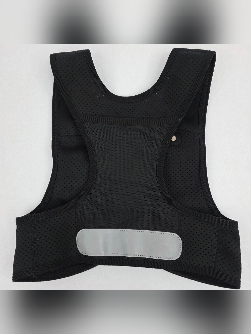 Zeludt Black Trail Running Vest with Front Pockets - Picture 5 of 7